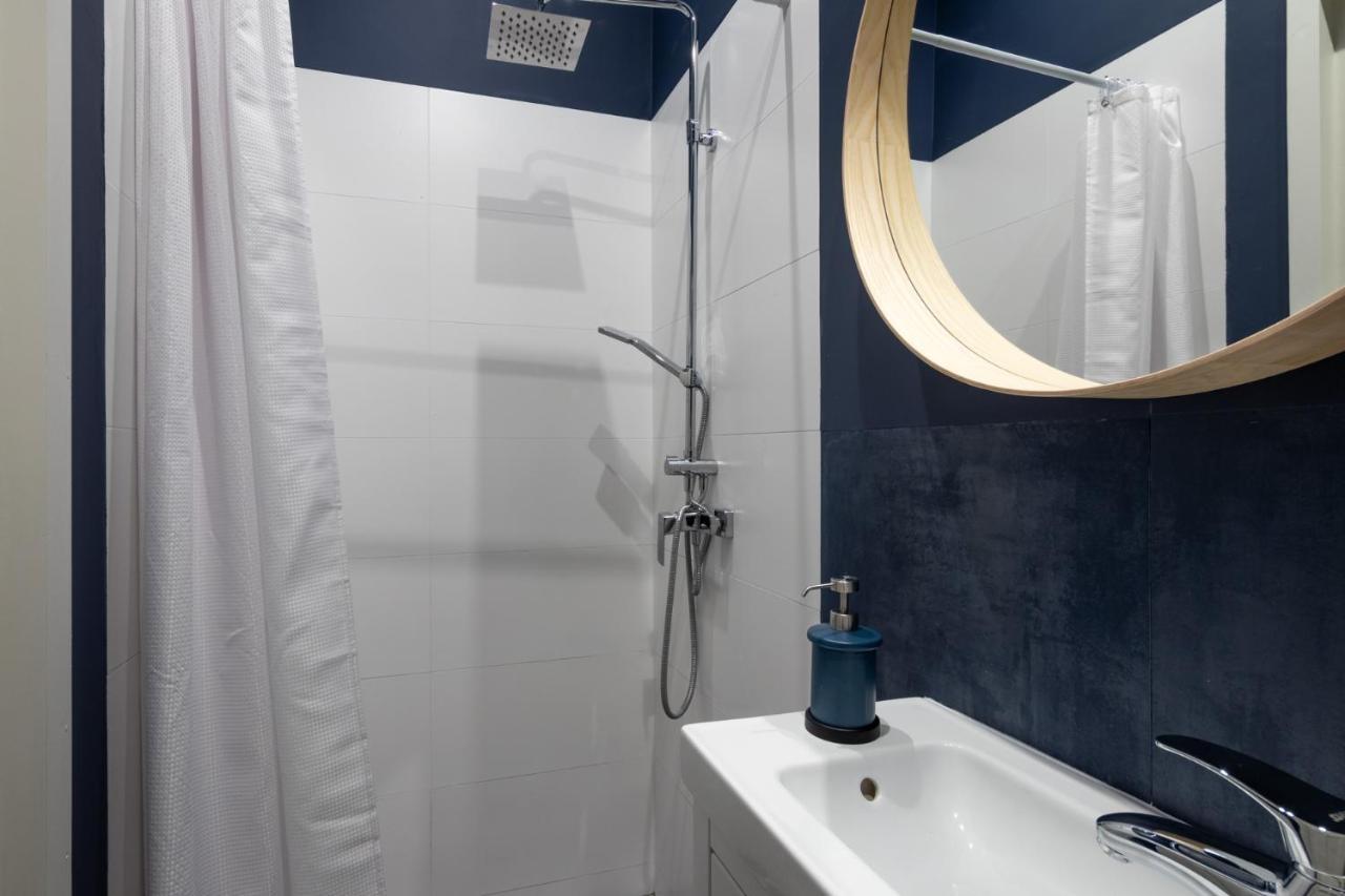 Barbacan Suites - Old Town Apartments - By Upstairs Красков Екстериор снимка